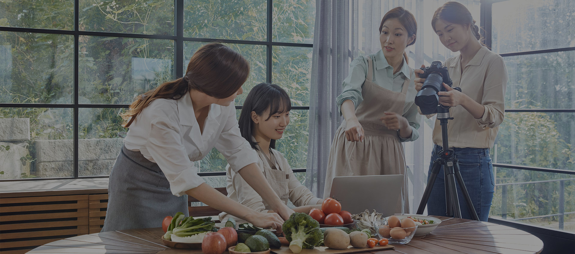 방송센터 사업은 청년들이 가장 선호하는 양질의 일자리를 만들어주는 사업입니다.